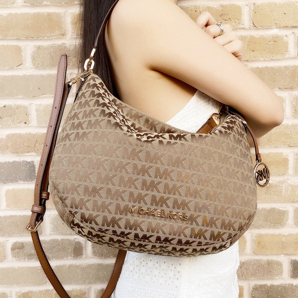 Gaby’sBags👜💕-NWT Michael Kors Hobo tan Brown - Picture 7 of 7